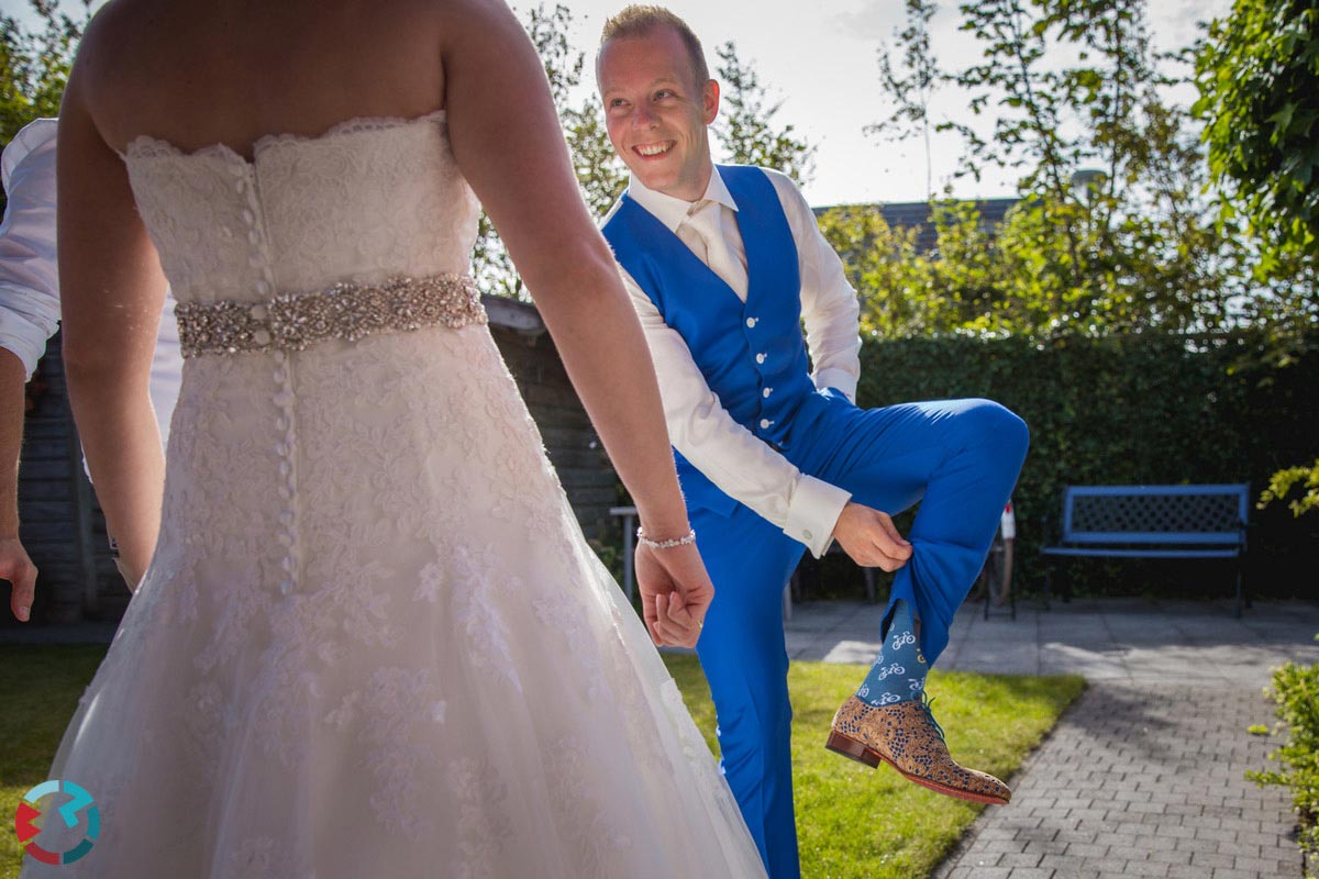 Bruidsfotograaf in Bergeijk op een wijngaard