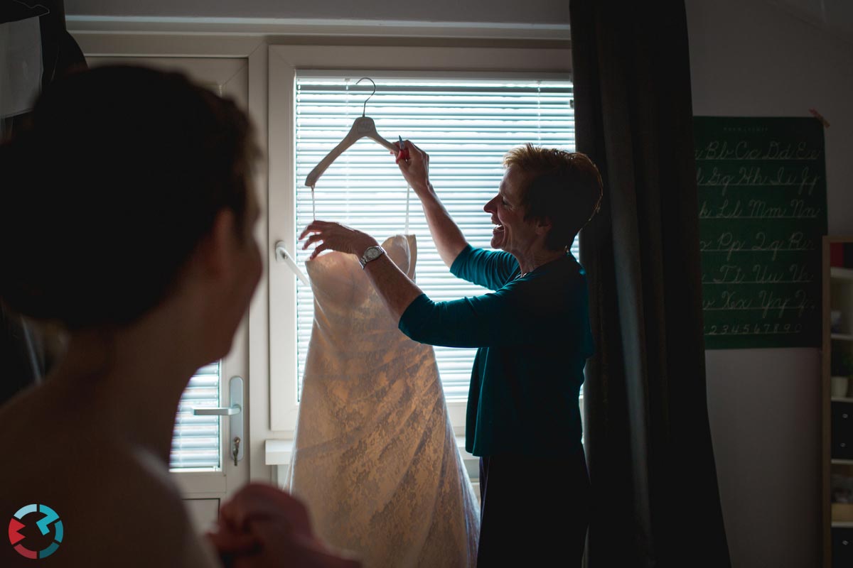 Bruidsfotograaf in het stadhuis van Rotterdam
