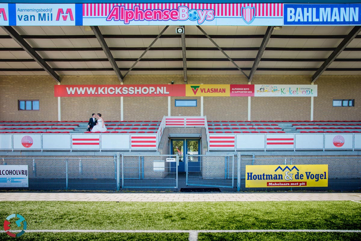 Bruidsfotograaf in Alphen aan den Rijn | Wet 'n Wild