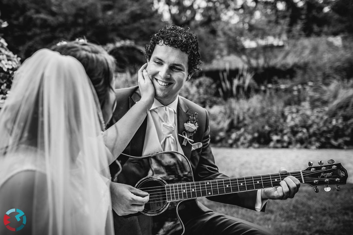 Duo fotografen bij Kasteel Geldrop