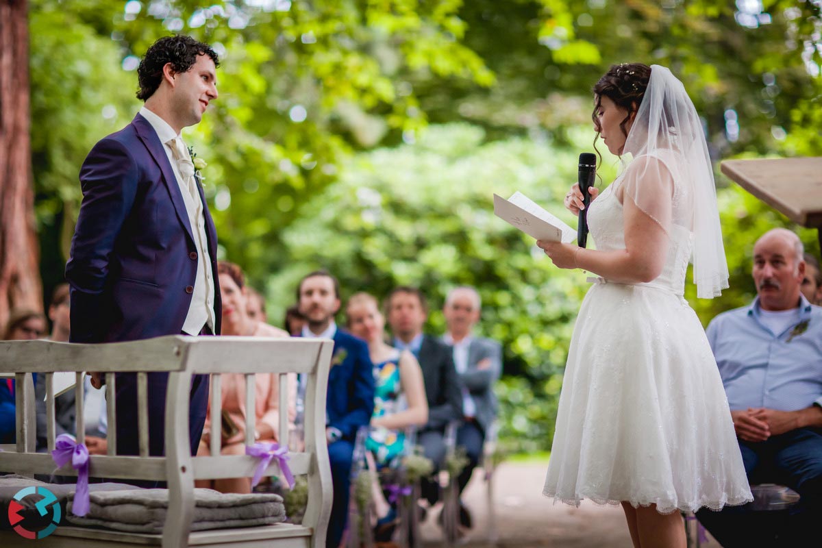 Duo fotografen bij Kasteel Geldrop