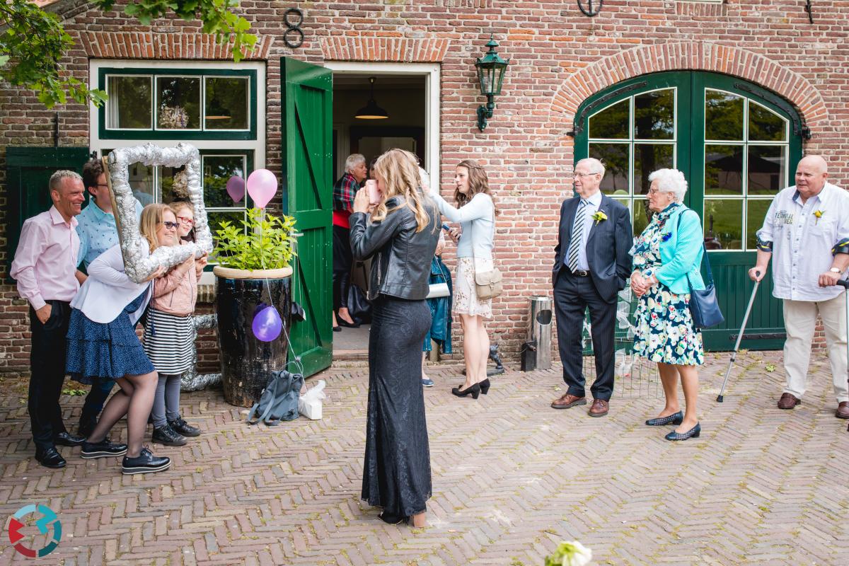 Bruidsfotografie in Amersfoort bij Hoeve Sparrendam