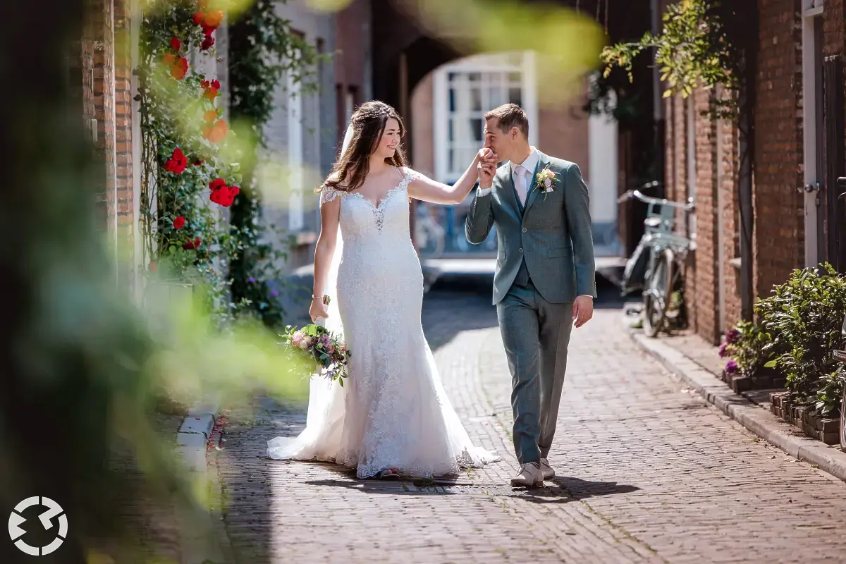 Bruidsfotograaf uit Den Bosch in de Zusters van Orthenport.