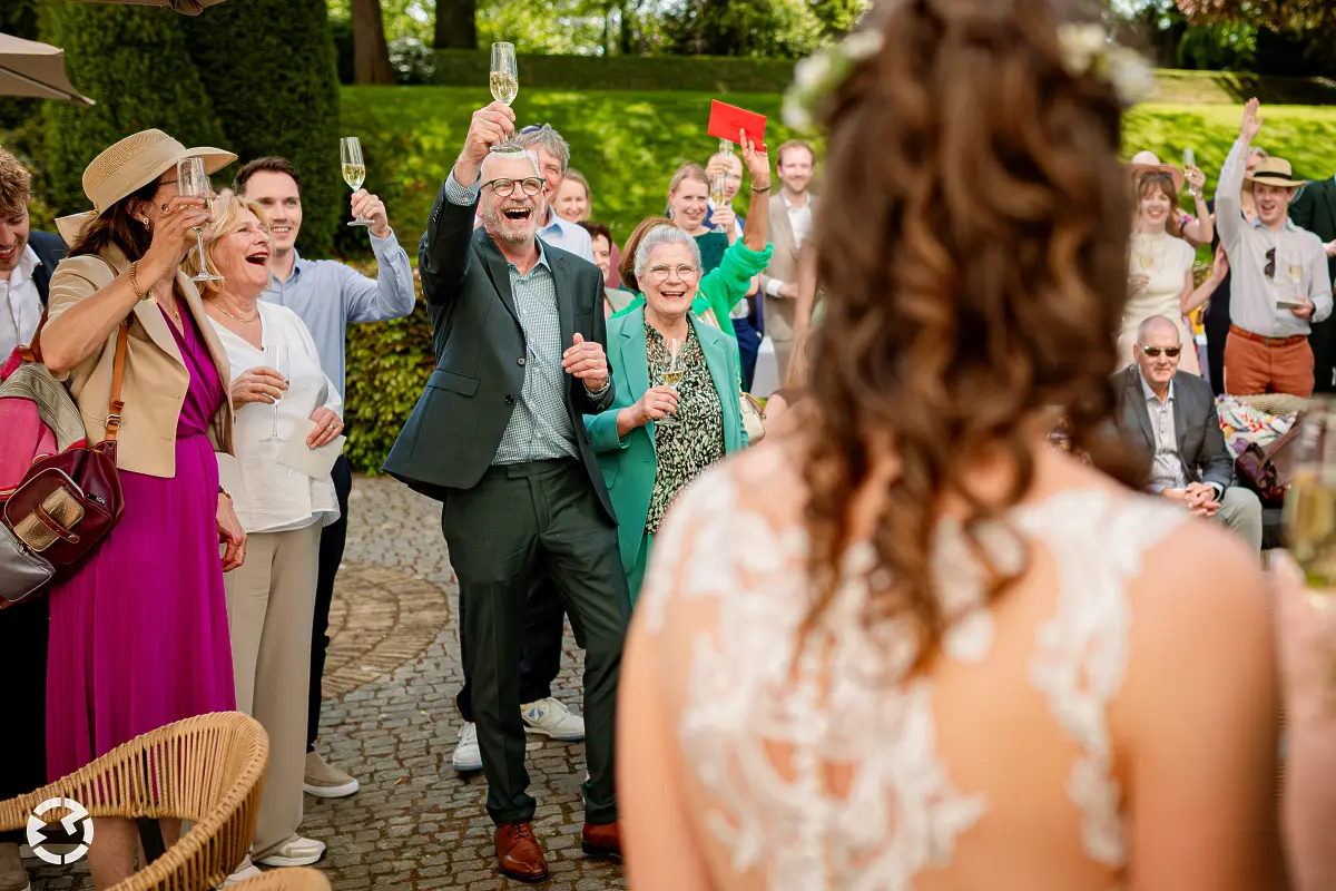 Gezellige bruiloft in Limburg