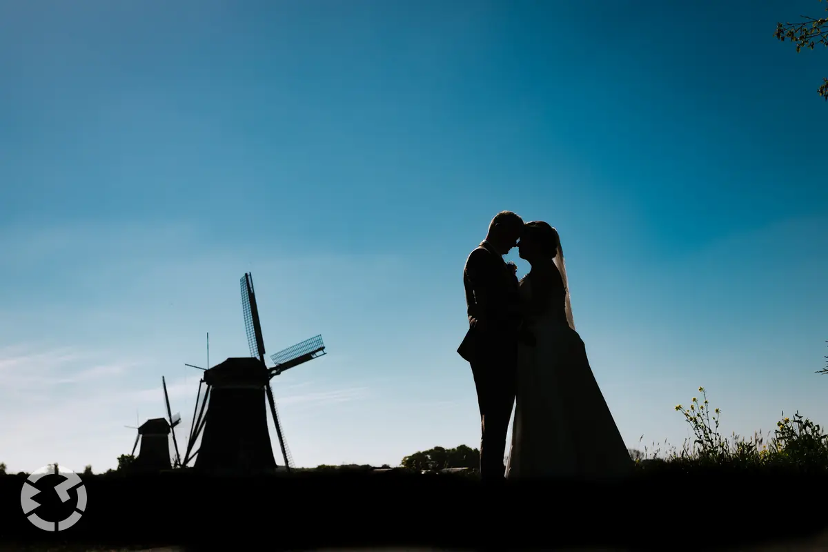 Bijzondere fotoreportage op een bruiloft met molen waar oma woont Zuidholland.