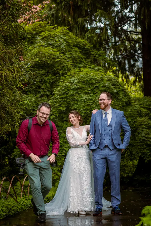 foto van ons aan het werk - achter de schermen 101