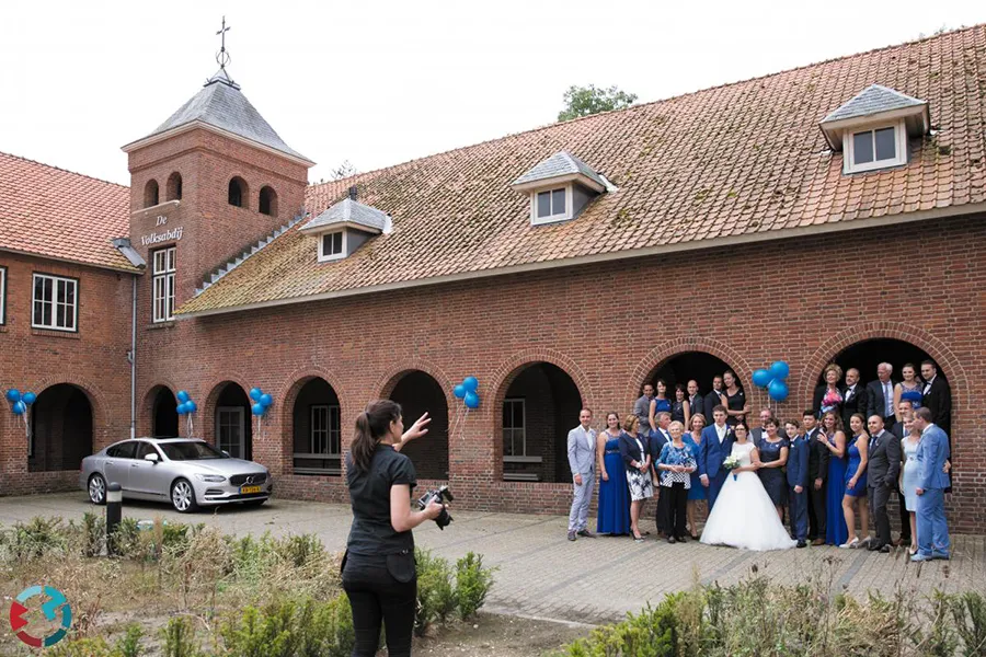 foto van ons aan het werk - achter de schermen 69