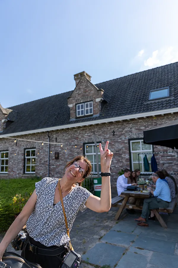 foto van ons aan het werk - achter de schermen 31