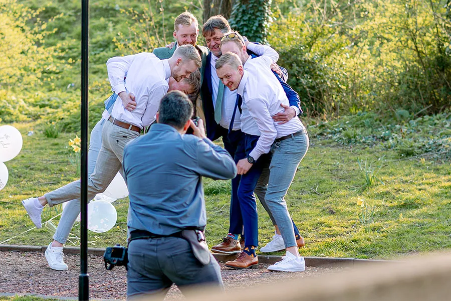 foto van ons aan het werk - achter de schermen 74