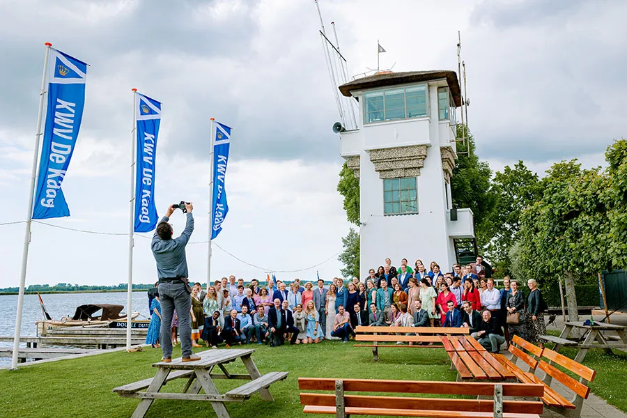 foto van ons aan het werk - achter de schermen 70